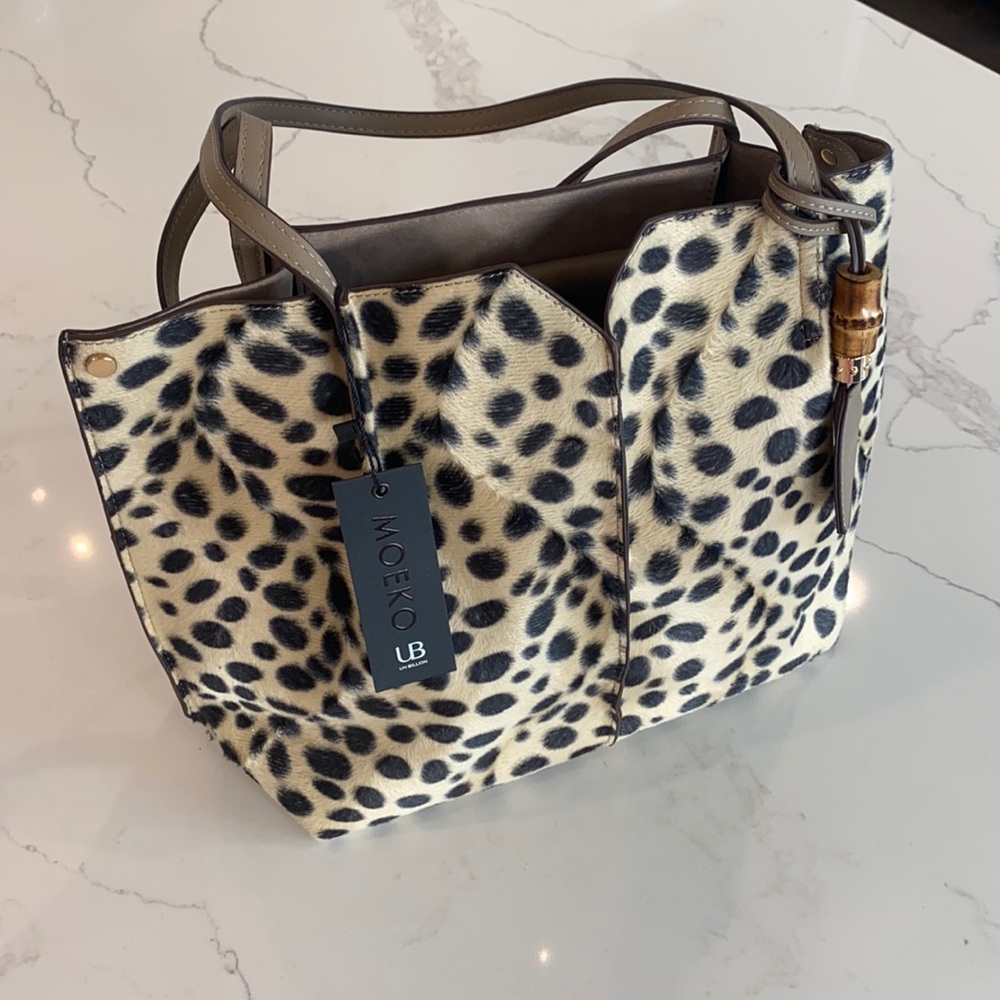 Un Billion Valeria Dalmatian Tote Bag